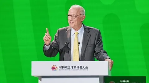 倒卖奇迹雷蛇翻新 4090笔记本标价24700元，全新5090本望尘莫及